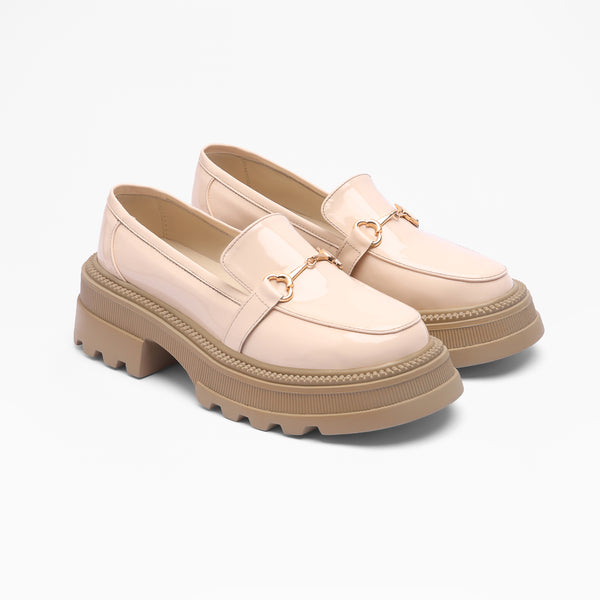 Stylish Versatility for Any Occasion - Beige