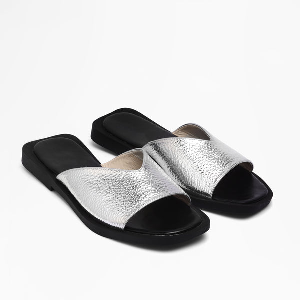 Crinkle Metallic Slides - Silver
